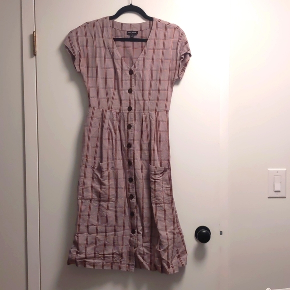 Purple plaid dress - Picture 2 of 4